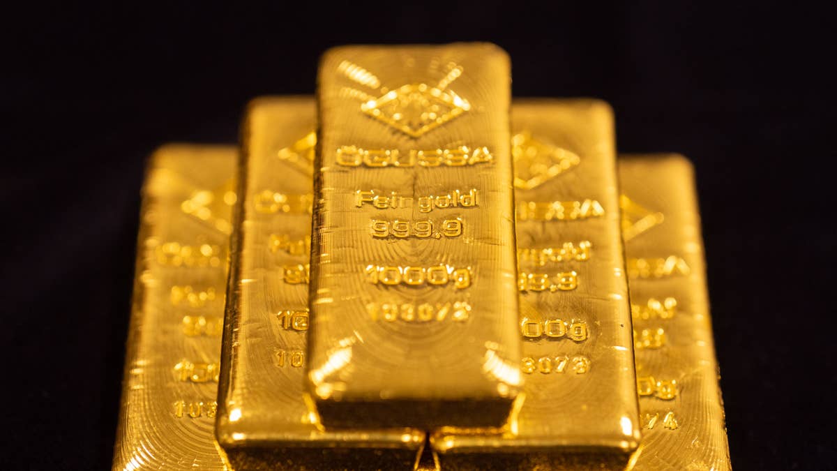 Jim Cramer sees major gold move coming after brutal $1,500 plunge