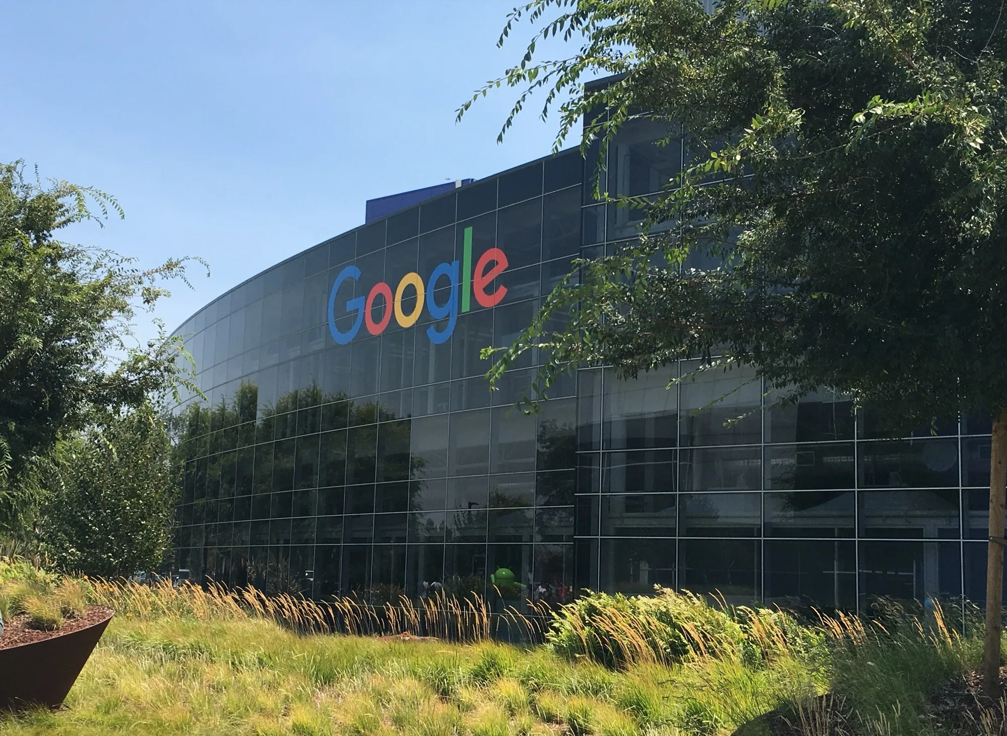 Is Gemini Down? Errors 1155 and 1099, GOOGL Closed at…